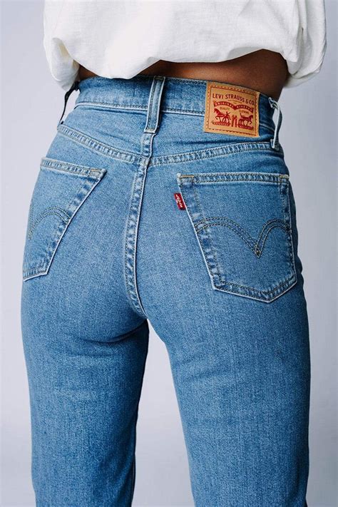 levi's high waisted jeans